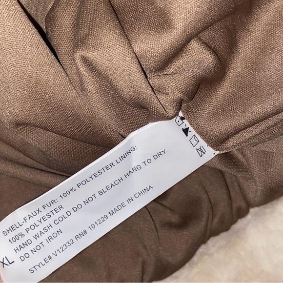 NWT ASHLEY BY 26 INTERNATIONAL FAUX FUR CAMEL PLAID PATTERN CROPPED JACKET•S/XL - Picture 10 of 11